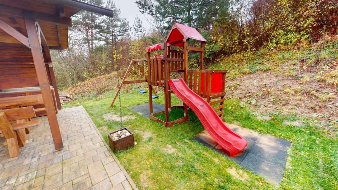 Ride Pub Drienica Apartment Екстериор снимка