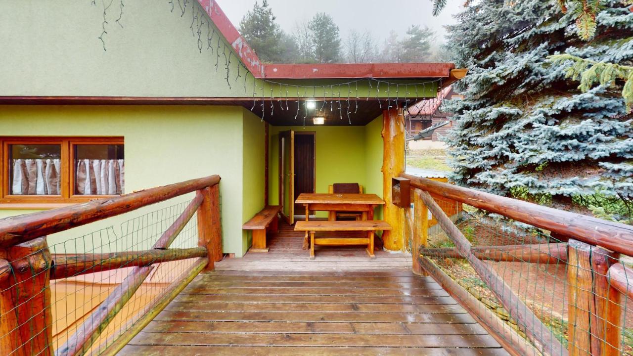 Ride Pub Drienica Apartment Екстериор снимка